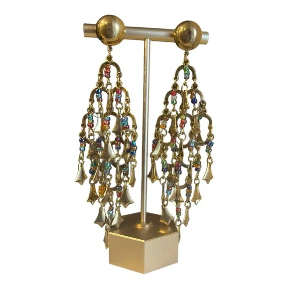 Vintage acrylic bead chandelier earrings - Picture 3 of 3